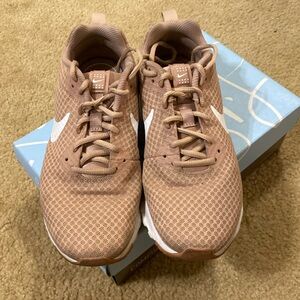 Women’s Nike shoes, Size 8.5